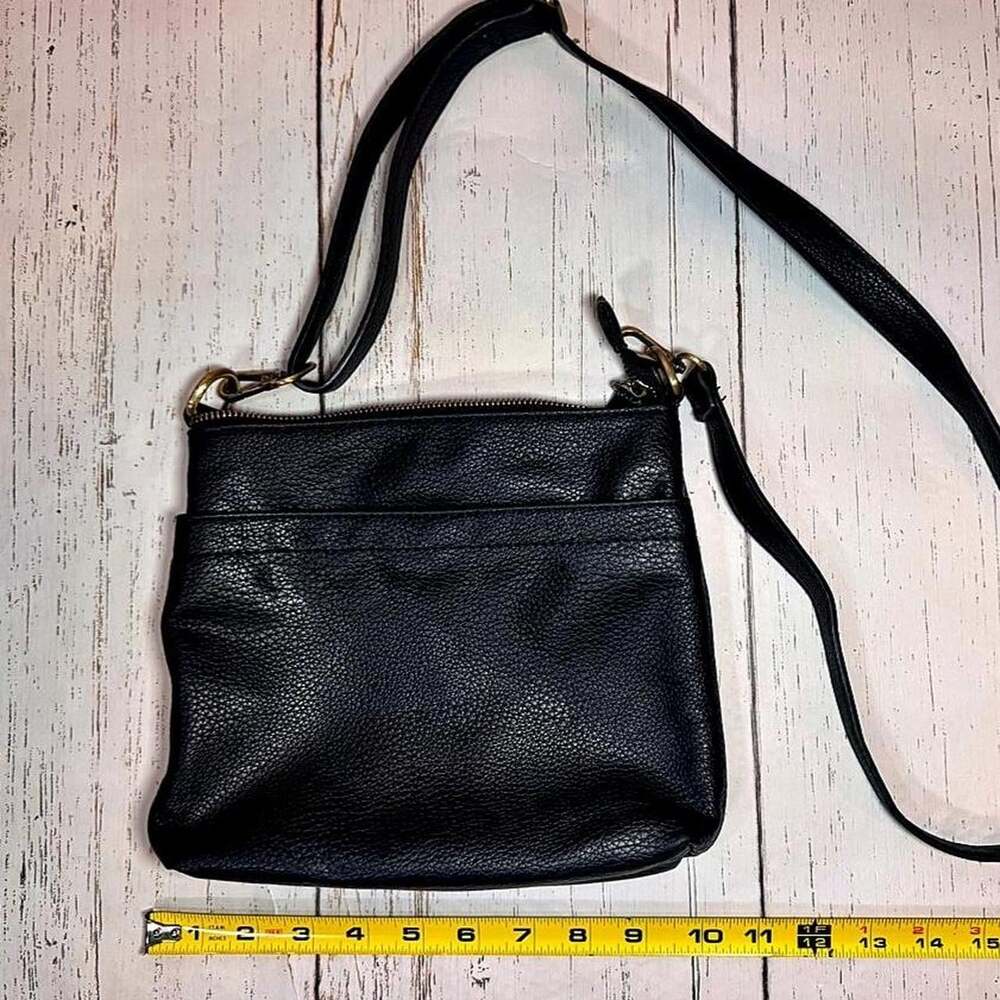 Black Pebbled Crossbodyshoulder Bag With 8 B 8 A